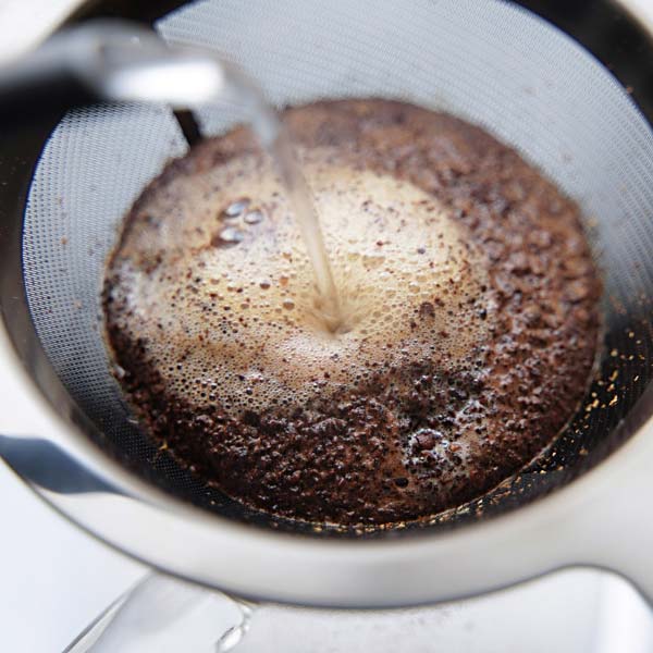 coffee brewing with cores c761 titanium filter